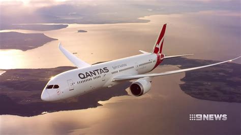 Qantas 747-400 Retirement Announcement - YouTube