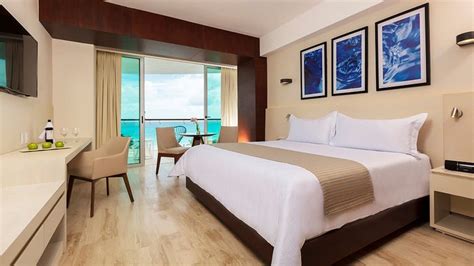 KRYSTAL ALTITUDE CANCUN - Updated 2023 Prices & Hotel Reviews (Mexico)