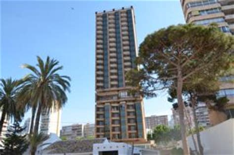 Apartamentos Oasis Benidorm in Benidorm, Spain - Lets Book Hotel