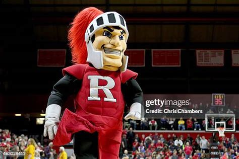 Rutgers Scarlet Knights Mascot Photos and Premium High Res Pictures ...