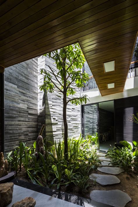 Garden House / Ho Khue Architects | ArchDaily