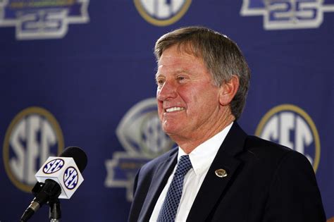 Steve Spurrier explains why he's glad he's retired from coaching