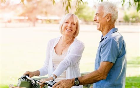 Making Moves: 10 Types of Mobility Aids for Seniors | HaloHealthcare.com