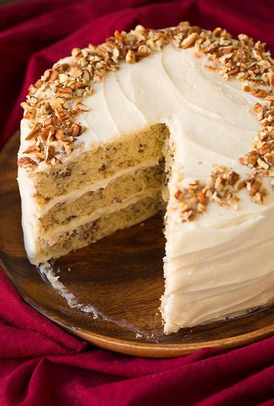 Mama's Classic Pecan Cake Recipe | FaveSouthernRecipes.com