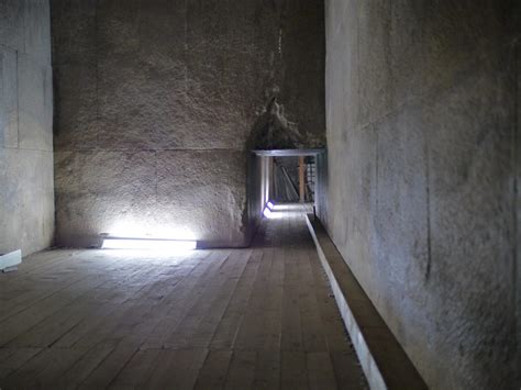 11 Images From Inside Pyramids That Show Why They Were Not Tombs ...