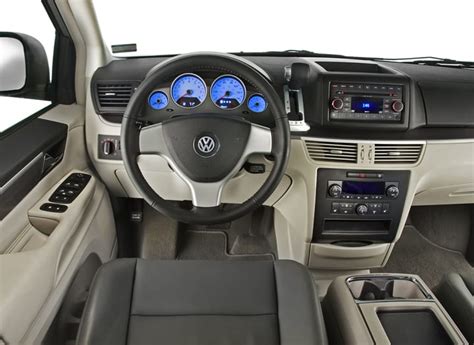 2014 Volkswagen Routan Reviews, Ratings, Prices - Consumer Reports