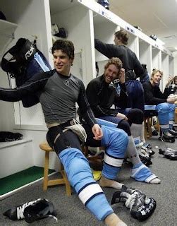 Death of a Trend: A Sidney Crosby Winter Classic Picture Moment