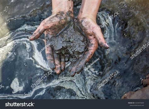 4,787 Dead sea mud spa Images, Stock Photos & Vectors | Shutterstock