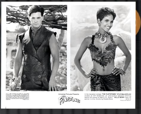 Flintstones 8x10 B&W Movie Still-Halle Berry Kyle MacLachlan: (1994 ...