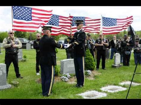 Military Funeral - Flag Folding Ceremony - YouTube