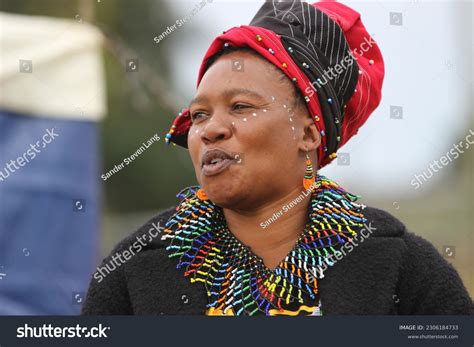 1,623 Língua Xhosa Images, Stock Photos, 3D objects, & Vectors | Shutterstock