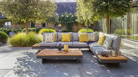 Outdoor Furniture: everything you need for outdoor living | The List ...