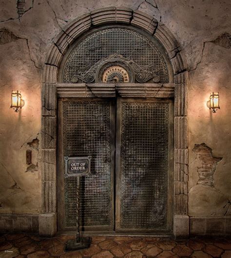 Hollywood tower hotel, Hollywood tower, Tower of terror