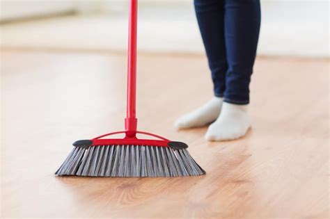 Domestic Science: How to Sweep a Floor, Perfectionist's Edition ...