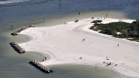 Apollo Beach again lives up to its name | FOX 13 Tampa Bay