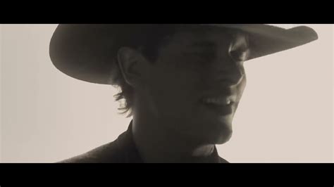 Randall King - "Hey Cowgirl" (Official Music Video)