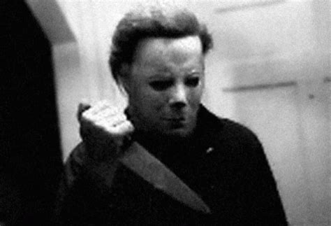 Michael Myers GIF - MichaelMyers Halloween1978 Killer - Discover & Share GIFs