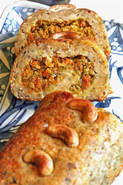 Gluten Free Alchemist: Stuffed Cashew Nut Roast