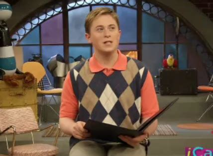 nevel papperman on Tumblr