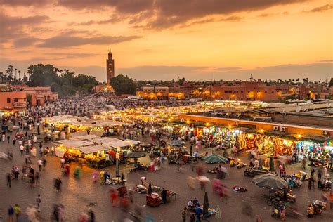 Marrakech Medina Walking Night Tour with Guide 2024