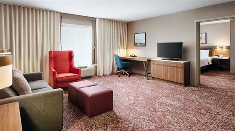 Hotel in Schaumburg, IL - Hilton Garden Inn Schaumburg