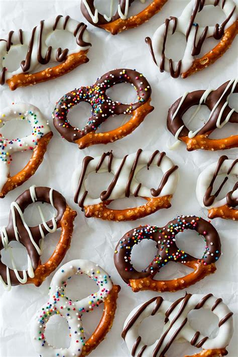 Chocolate Covered Pretzels Recipe | Leite's Culinaria