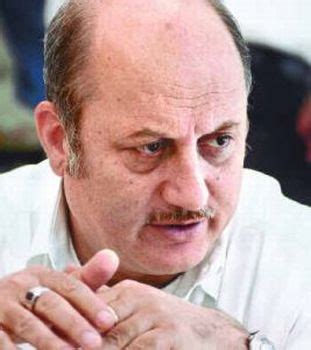 Anupam Kher biography, birth date, birth place and pictures