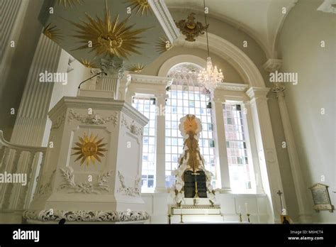 St. Paul's Chapel Interior is in Lower Manhattan, NYC, USA Stock Photo ...