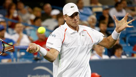 John Isner reaches second round at Western & Southern