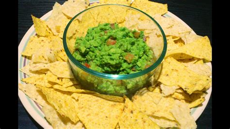 Nachos with Guacamole - recipe - Easy - YouTube