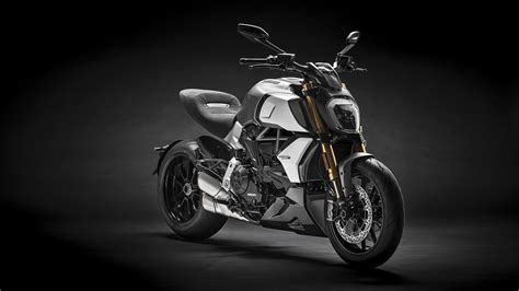 2020 Ducati Diavel 1260 / 1260 S [Specs & Info] | wBW