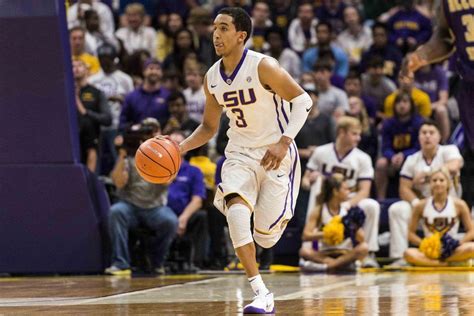 LSU basketball shows off new team in open practice | The Daily Reveille ...