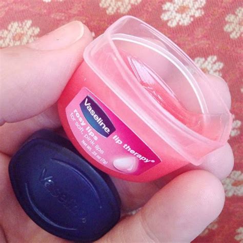 11 Surprising uses of Vaseline you never knew about.