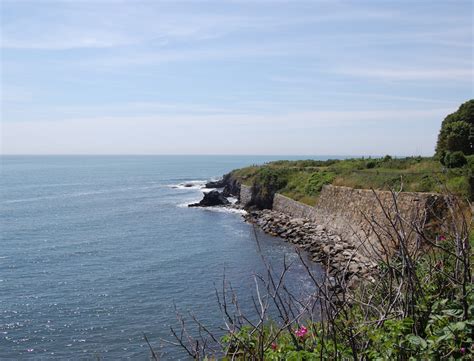 Cliff Walk - Newport, RI | Goop