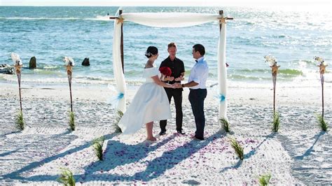 Intimate Barefoot Beach Wedding Package - St. Pete