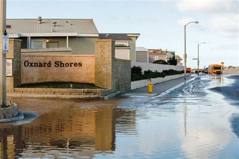 Amazing Ventura, Oxnard & Morro Bay surf/flooding photos | Citizens ...