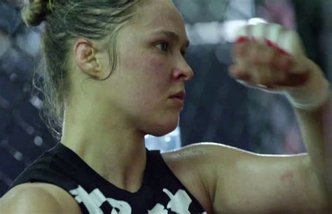 Video - UFC 207: Ronda Rousey - Hope that Can't Be Crushed