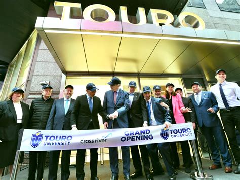 Touro University opens new campus in Times Square – New York Daily News