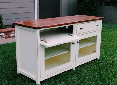 Pottery Barn benchwright TV stand | Ana White