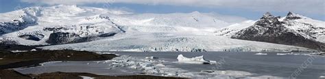 Vatnajokull ice cap and glacier - Stock Image - C021/5572 - Science Photo Library