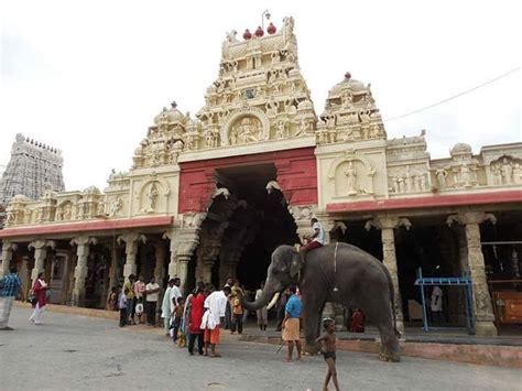 Tiruchendur Murugan Temple – Location, Darshan Timings,Daily Pooja