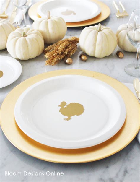 Thanksgiving Turkey Plates - Bloom Designs