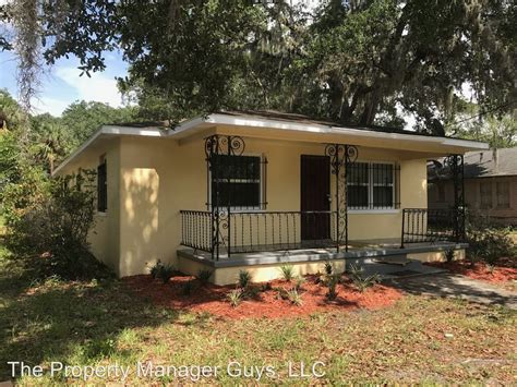 703 S Bay Avenue, Sanford, FL 32771 3 Bedroom House for Rent for $1,050/month - Zumper