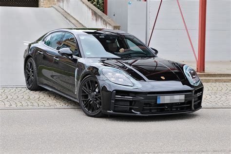 Porsche Keeping Its ICE-Powered Fastback Alive, 2024 Panamera Caught ...