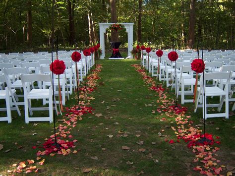 Lovely Weddings: Fall Outdoor Wedding | Fall Outdoor Wedding Ideas