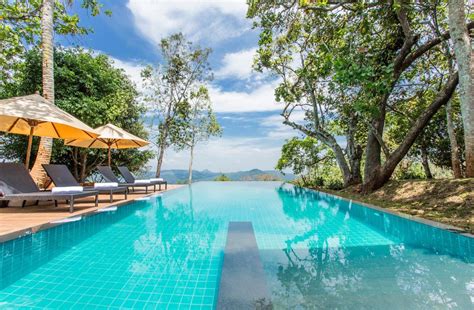 The 10 best 5-star hotels in Kandy, Sri Lanka | Booking.com