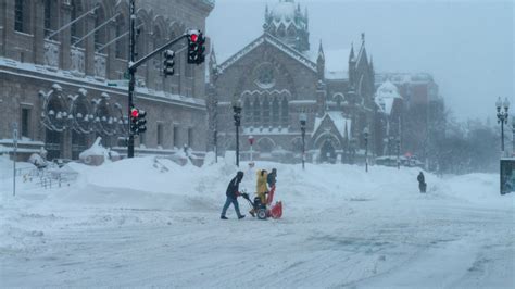 Updated Boston school snow closings for Friday – Massachusetts – Metro US