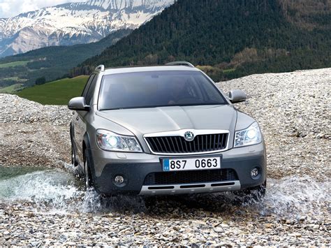 Octavia Scout / 2nd generation facelift / Octavia Scout / Skoda / Database / Carlook