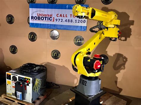 FANUC M-20iA | Material handling Robot | Universal Robotic Inc