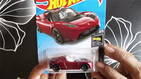 HOT WHEELS TESLA ROADSTER WITH STARMAN 2/5 HW SPACE # 109/250 ...